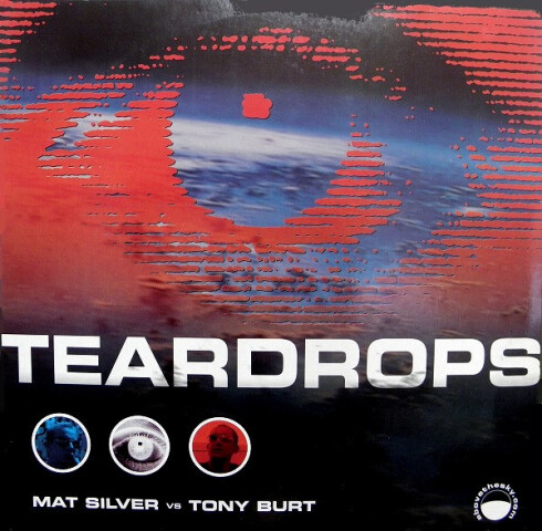 Teardrops above 007