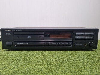 DX-700 Compact Disc Player 1101020042