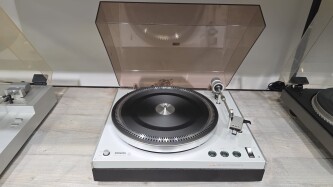 212 Platenspeler GA212