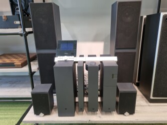 Evolution HiFi Set Tuner-CD-Cassette-Versterker en Speakers revoxevoset