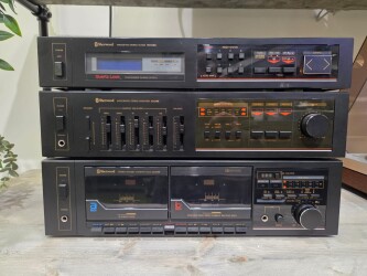 Hifi Set - TD130LB Tuner/ AD230B Amplifier/CD340B Double Cassettedeck F9KXA00800082