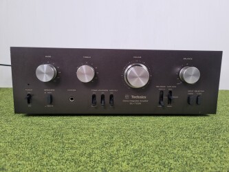 SU-7100K Stereo Integrated Amplifier EA8317E288