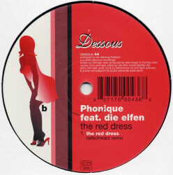 The Red Dress dessous 44 2